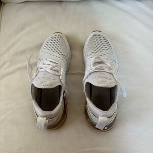 Nike Air Max 270 Womens Sneakers